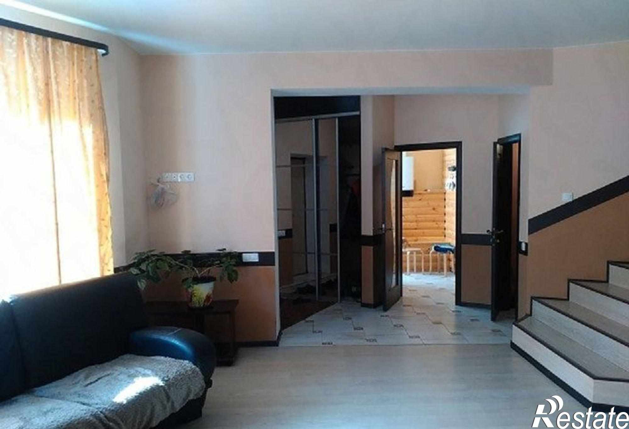 Сдать дачу, дом, коттедж за 8 000 рублей на Чапаевская улица, 83