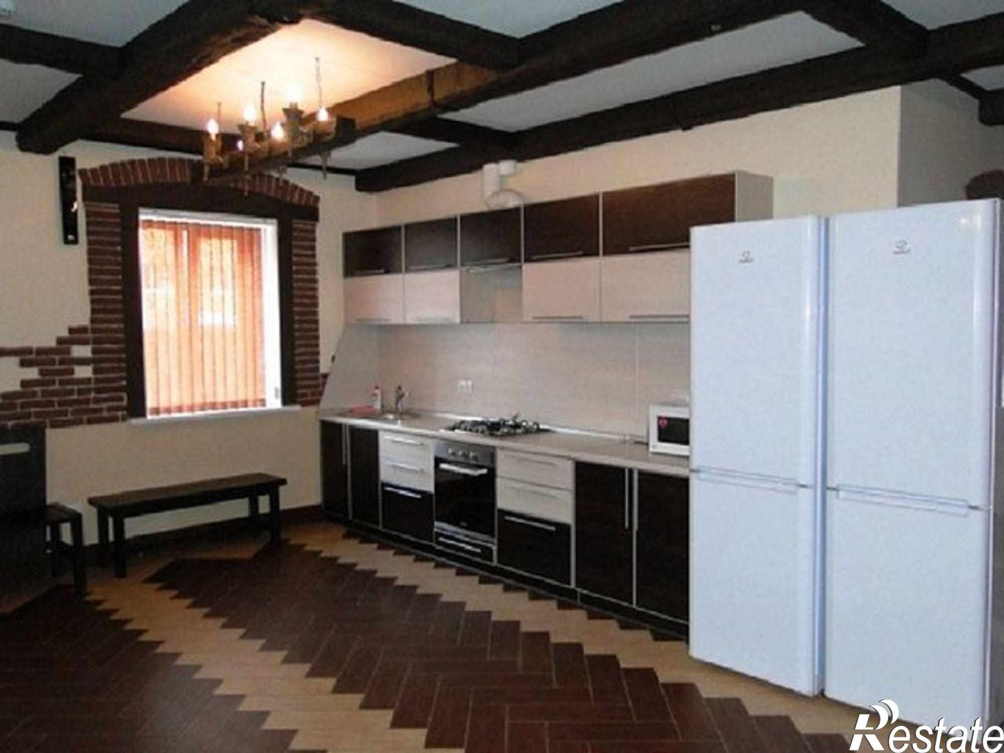 Сдать дачу, дом, коттедж за 20 000 рублей на Пионерская улица, 20