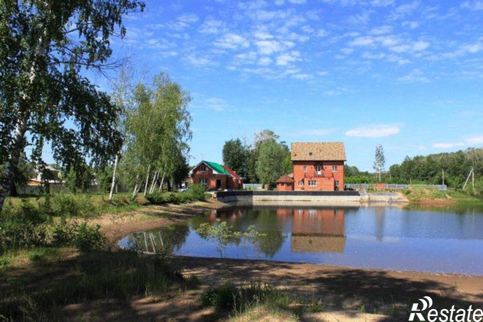 Сдать дачу, дом, коттедж за 12 000 рублей на Запрудная улица, 10а