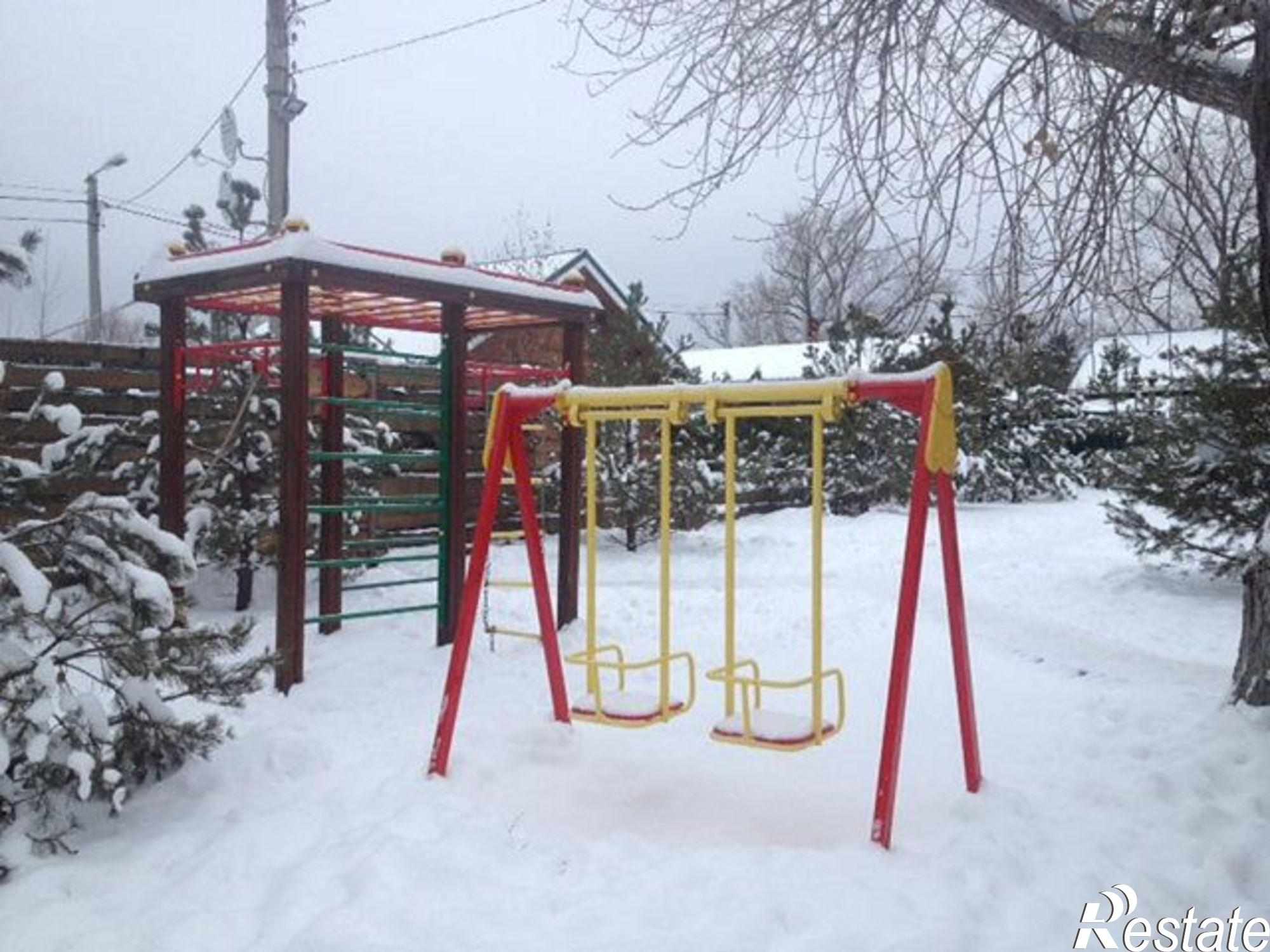Сдать дачу, дом, коттедж за 8 000 рублей на Заводская улица, 1