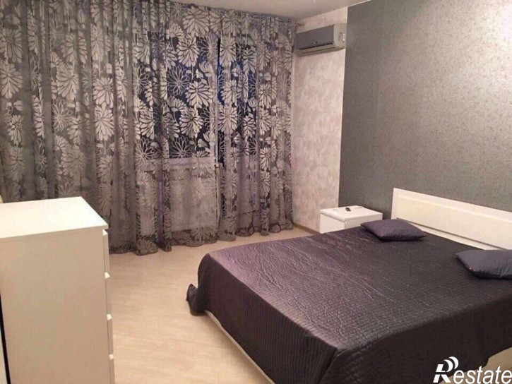 2-комн квартира Ивана Булкина улица, 66