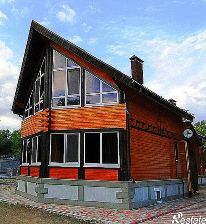Коттедж/дом Пионерская улица, 6