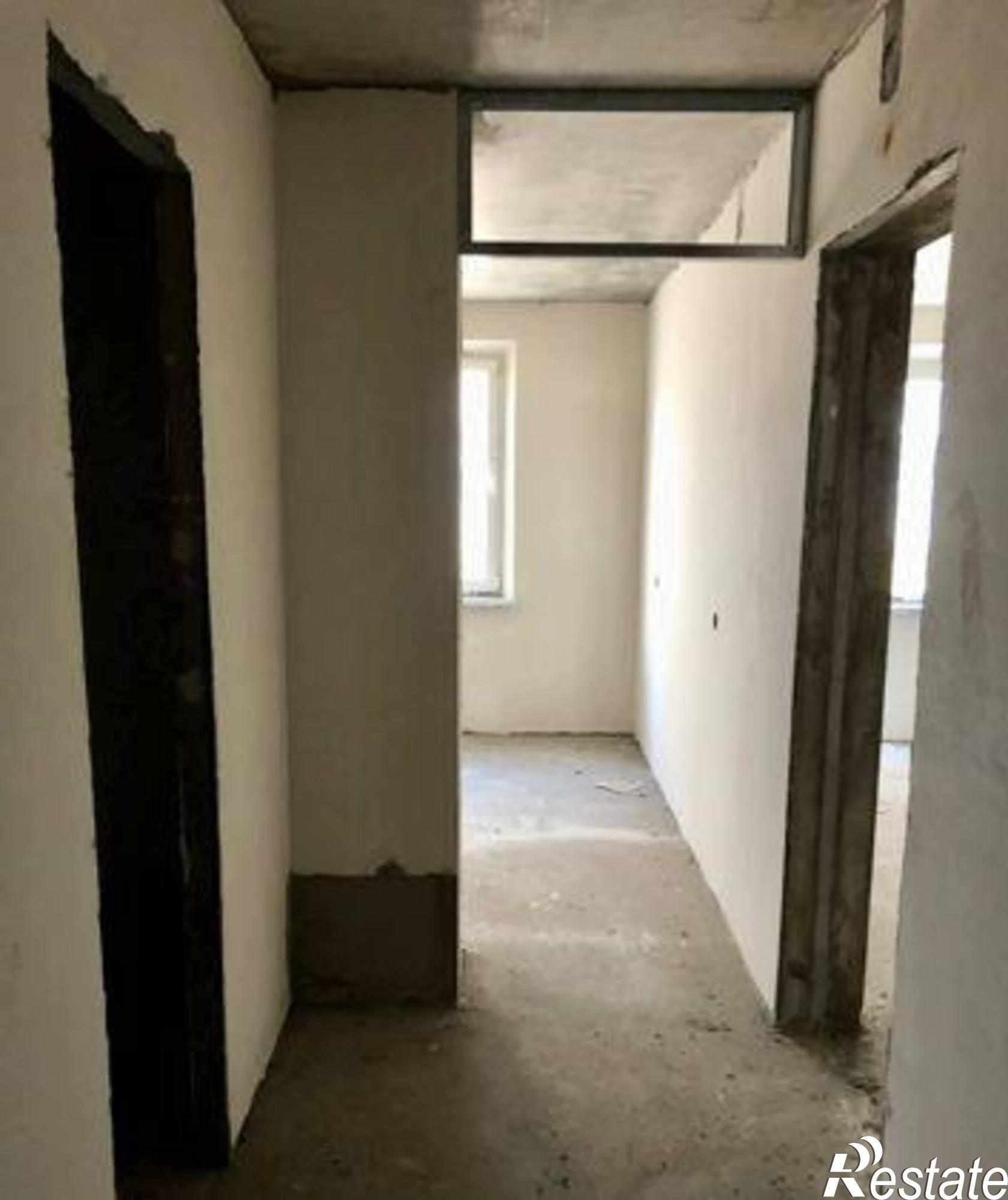 Купить квартиру за 2 450 000 рублей на улица Висаитова, 10