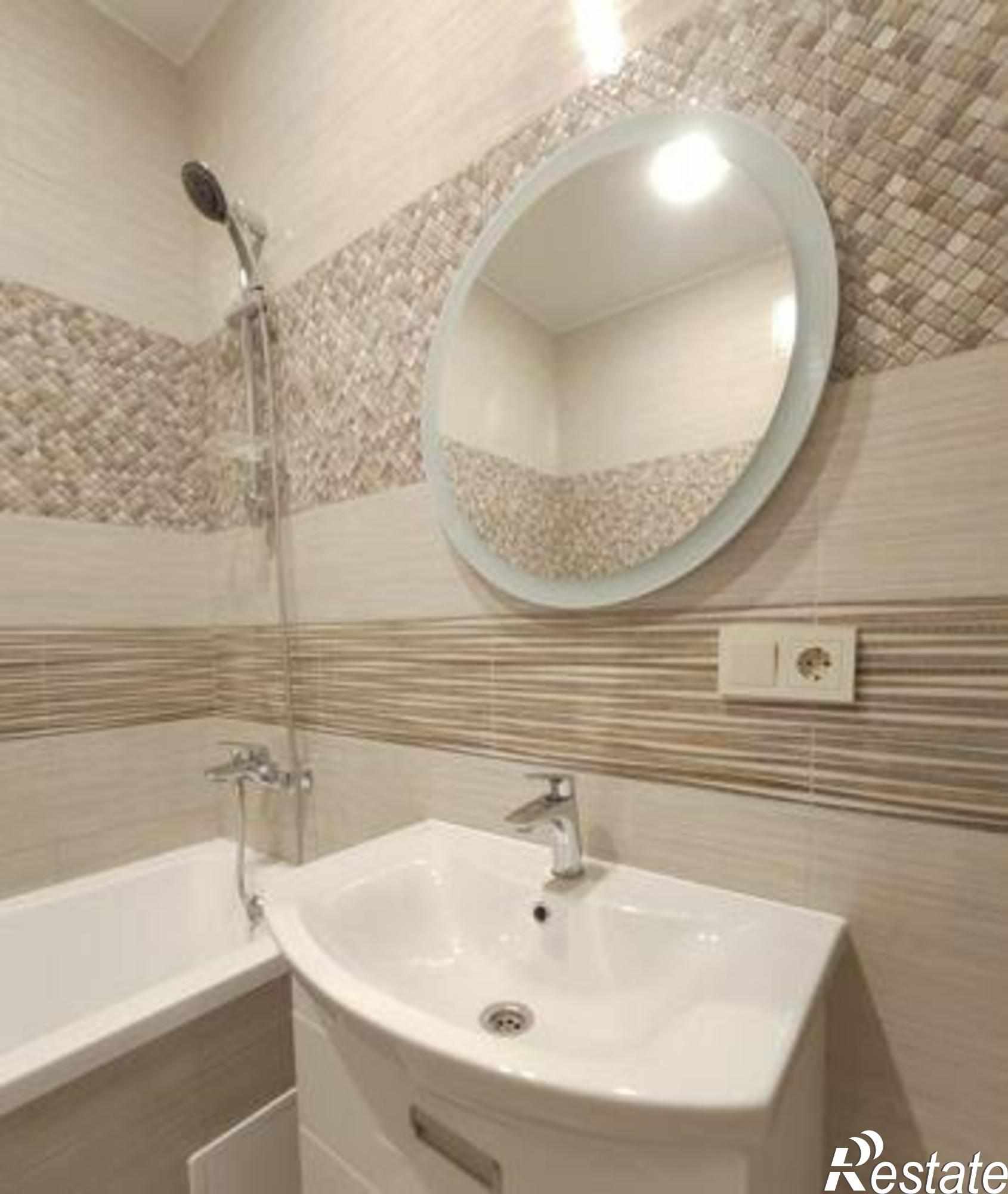 Купить квартиру за 7 250 000 рублей на улица Шеболдаева, 95с2