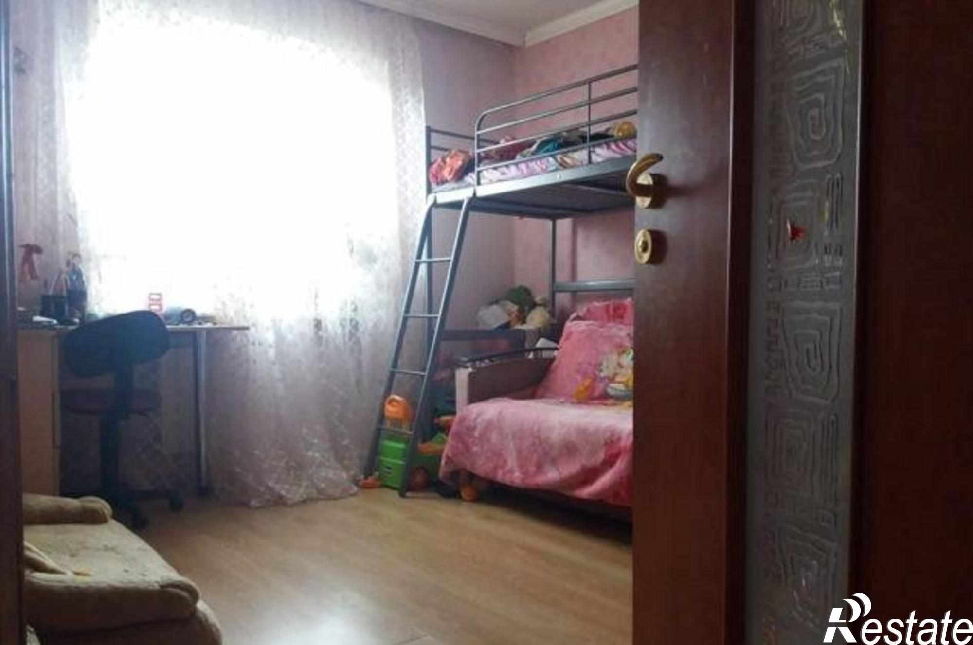 Купить квартиру за 3 550 000 рублей на Гагринская улица, 5/1