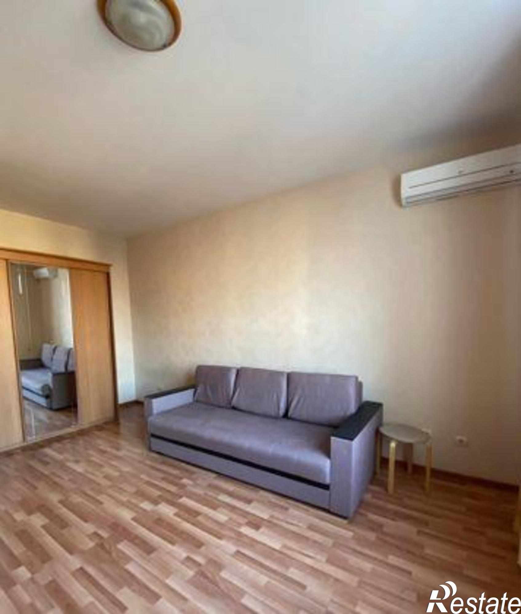 Купить квартиру за 3 350 000 рублей на улица Жданова, 9