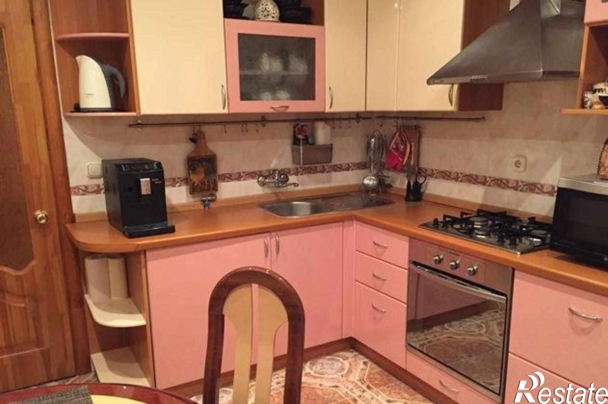 Купить квартиру за 3 850 000 рублей на Таганрогская улица, 173/1