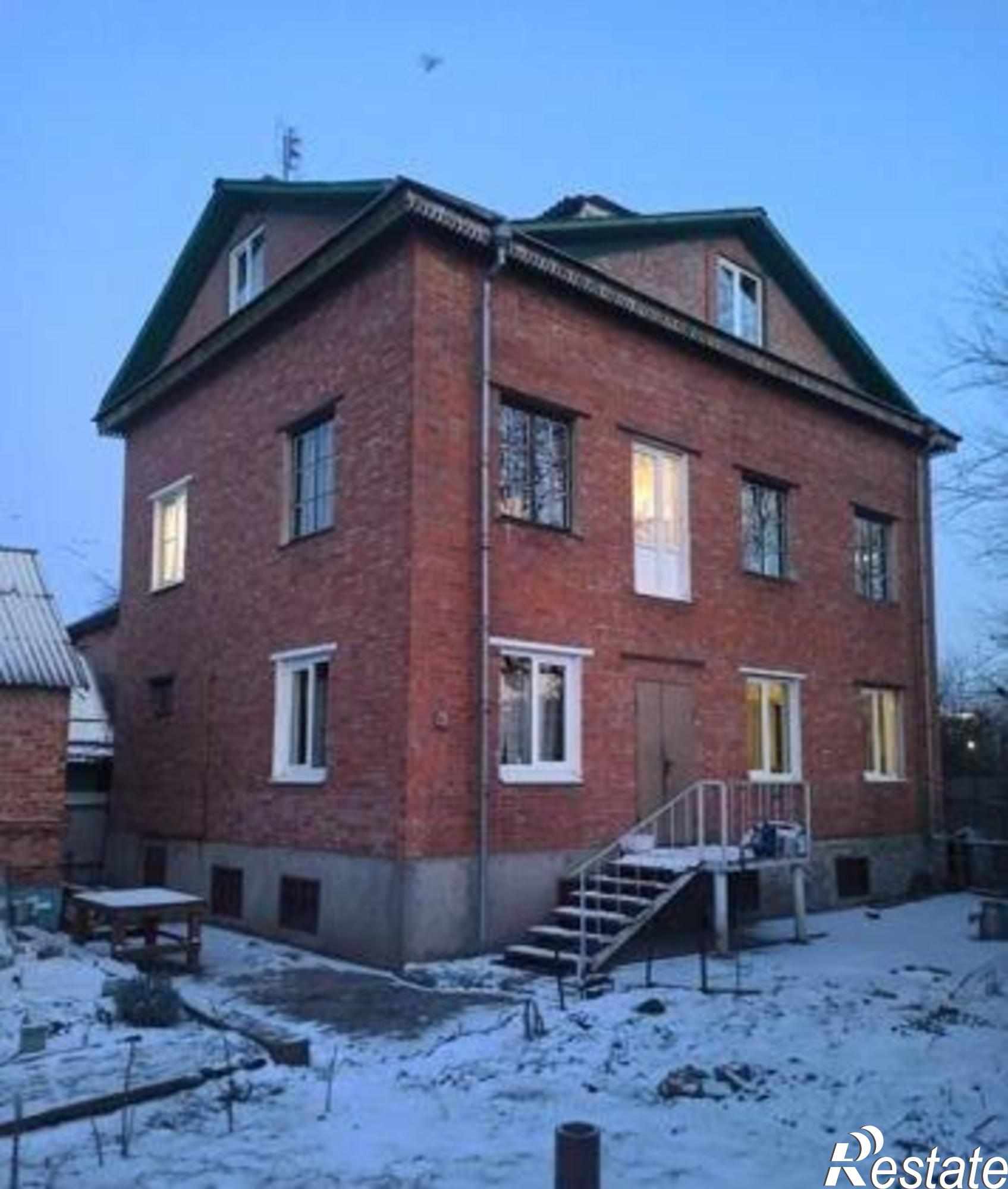 Купить дачу, дом, коттедж за 8 550 000 рублей на Основная улица, 1