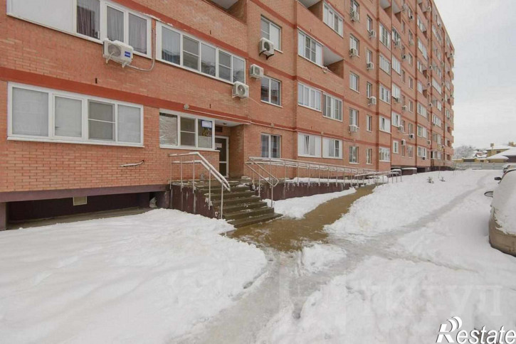3-комн квартира ЗЖМ, Шаповалова