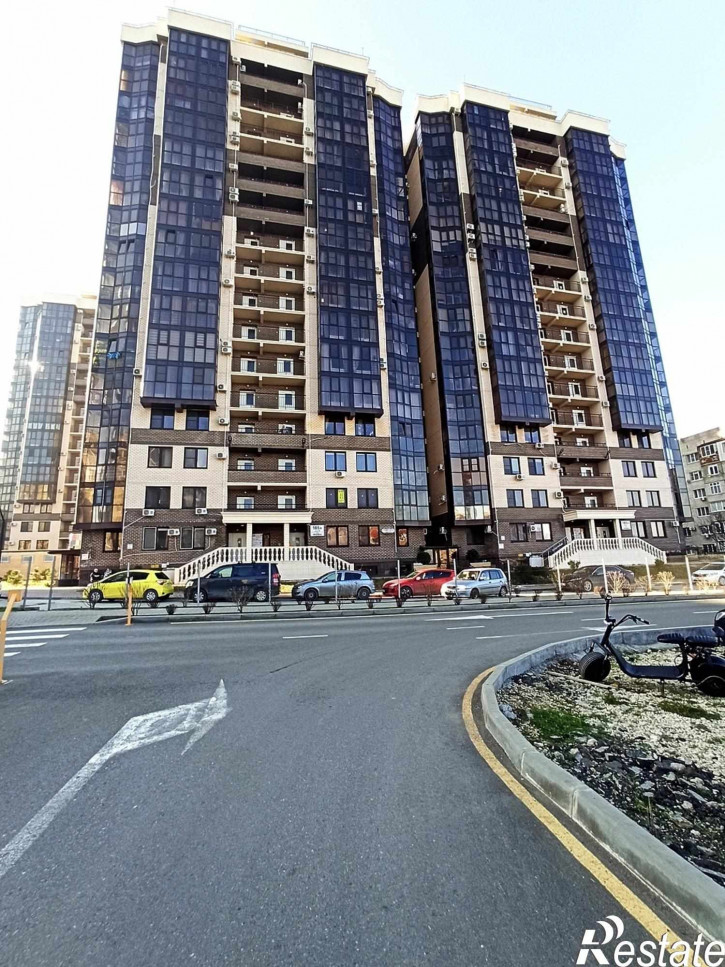 2-комн квартира улица Ленина, 185Ак1