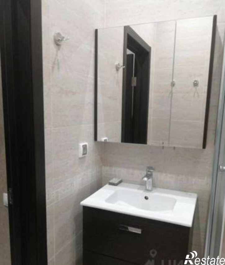 2-комн квартира улица Варфоломеева, 34