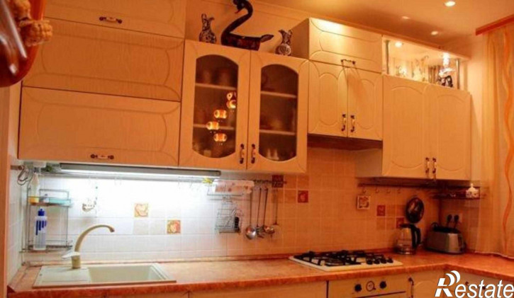 3-комн квартира улица Ильича, 36