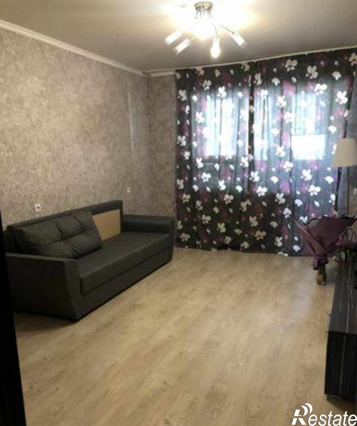 2-комн квартира улица Туполева, 9Б