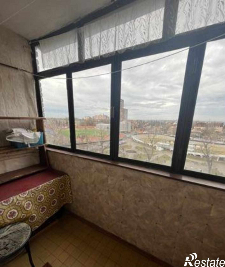 2-комн квартира проспект Стачки, 31