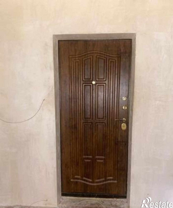 4-комн квартира улица Добровольского, 10