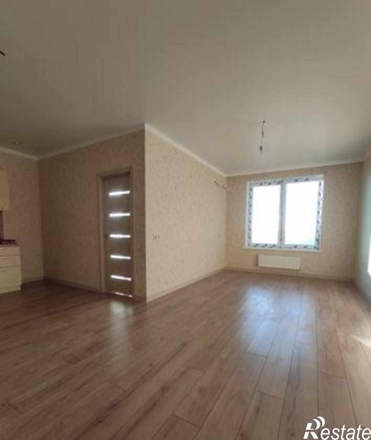 3-комн квартира улица Шеболдаева, 95с2