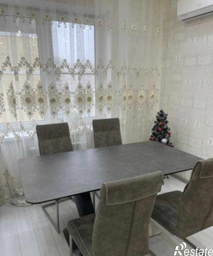 3-комн квартира улица Богданова, 77