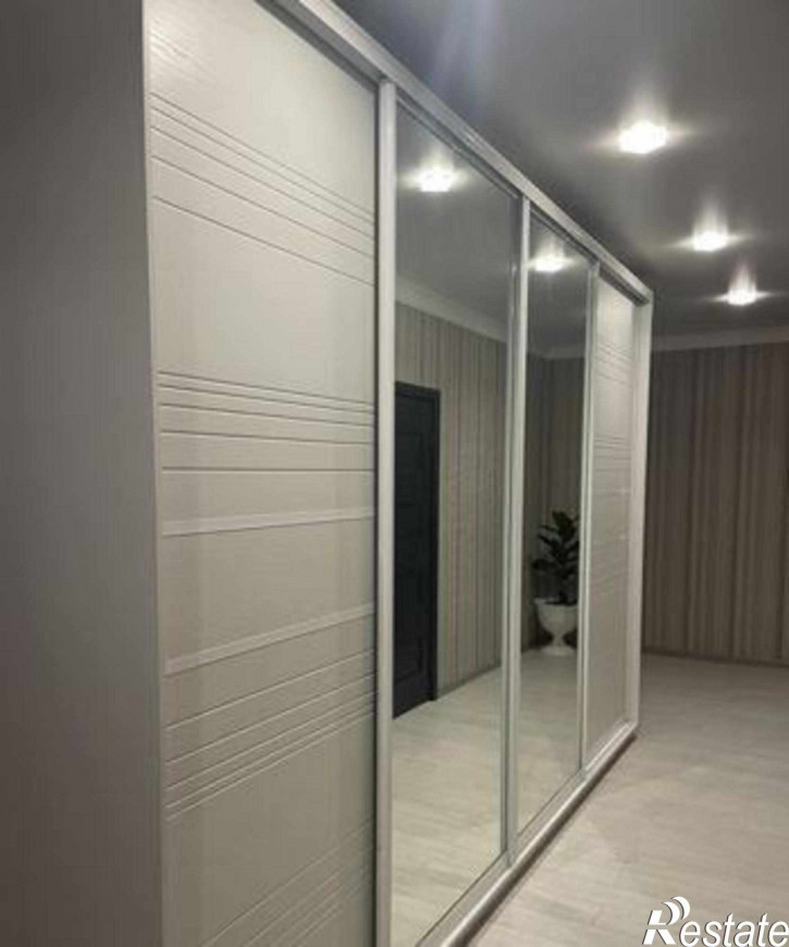3-комн квартира улица Богданова, 77