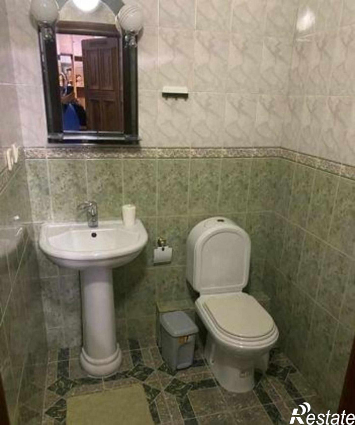 4-комн квартира переулок Соляной Спуск, 8-10