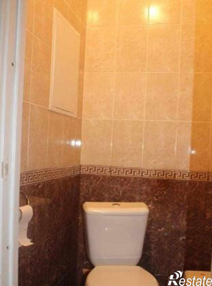 2-комн квартира улица Рыльского, 1