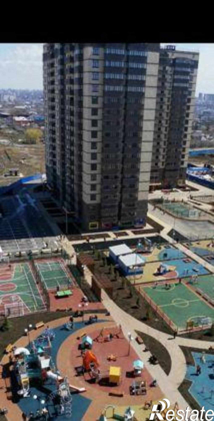 2-комн квартира улица Оганова, 20к3