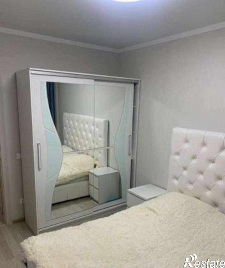 3-комн квартира в новом доме улица Ткачёва, 25