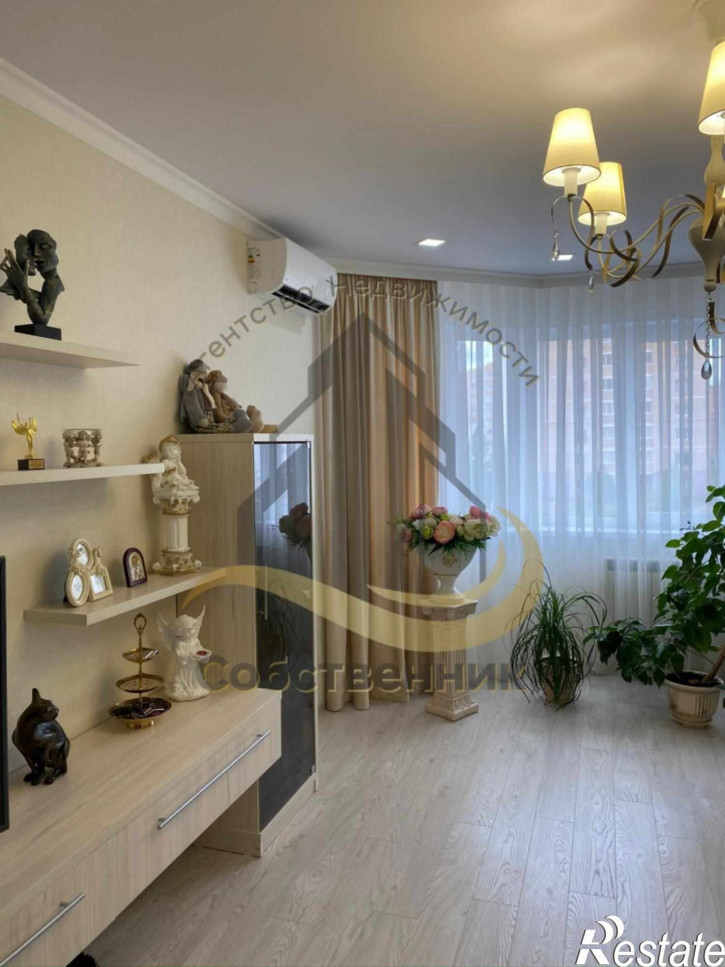 4-комн квартира Степной мкр, 8