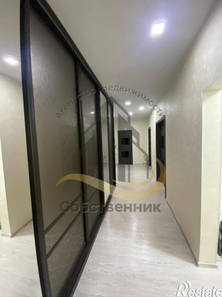 4-комн квартира Степной мкр, 8