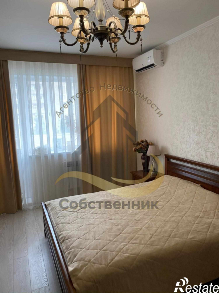 4-комн квартира Степной мкр, 8