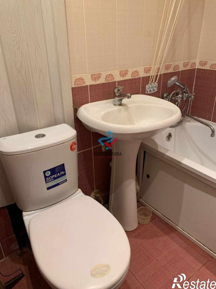 2-комн квартира улица Пацаева, 7А
