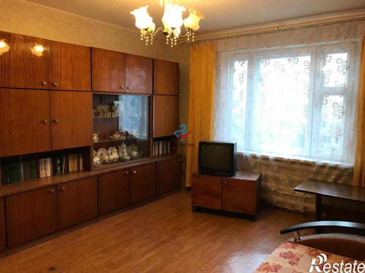 4-комн квартира улица Кижеватова, 27А