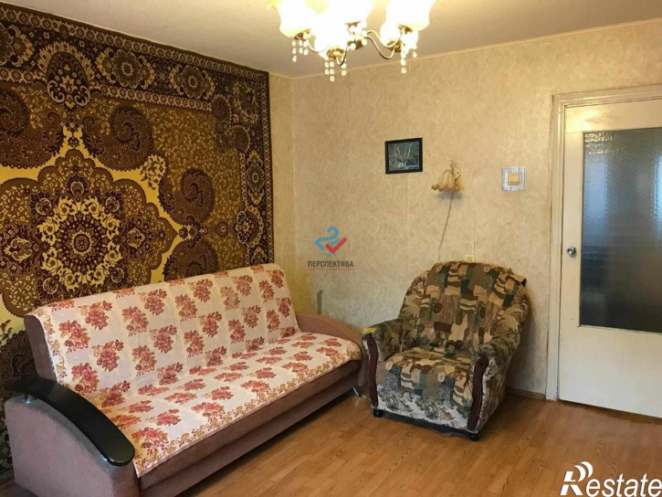 4-комн квартира улица Кижеватова, 27А