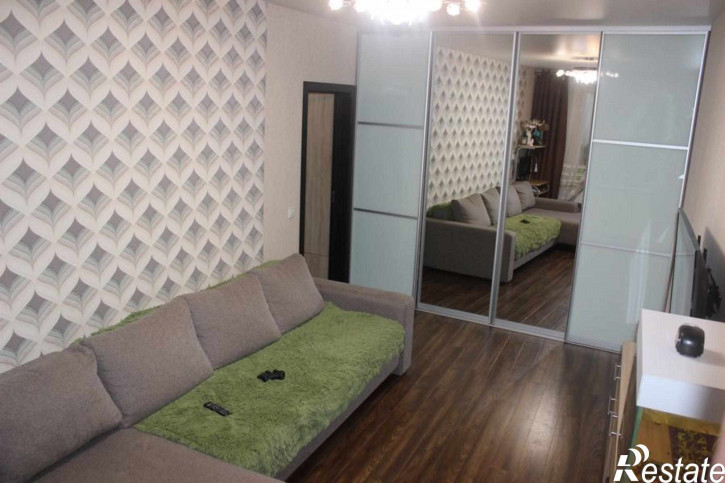 2-комн квартира ул. Титова,253/3