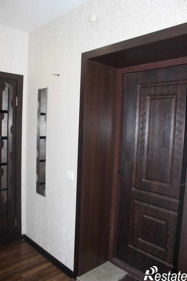 2-комн квартира ул. Титова,253/3