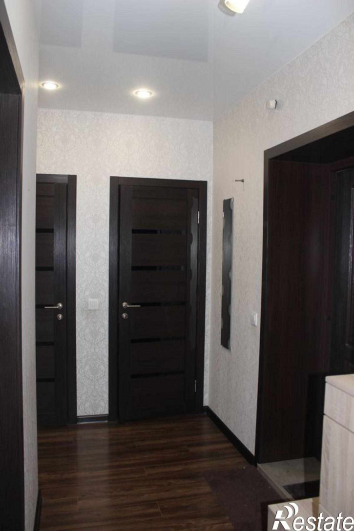 2-комн квартира ул. Титова,253/3