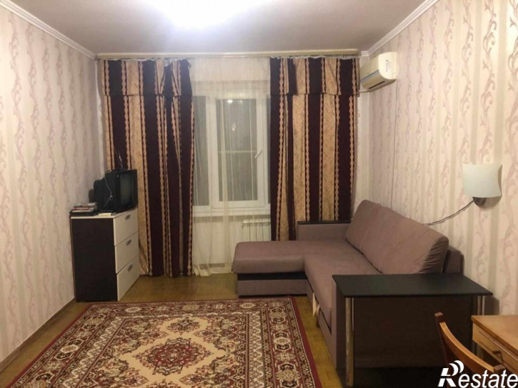 3-комн квартира Кошевого, 15