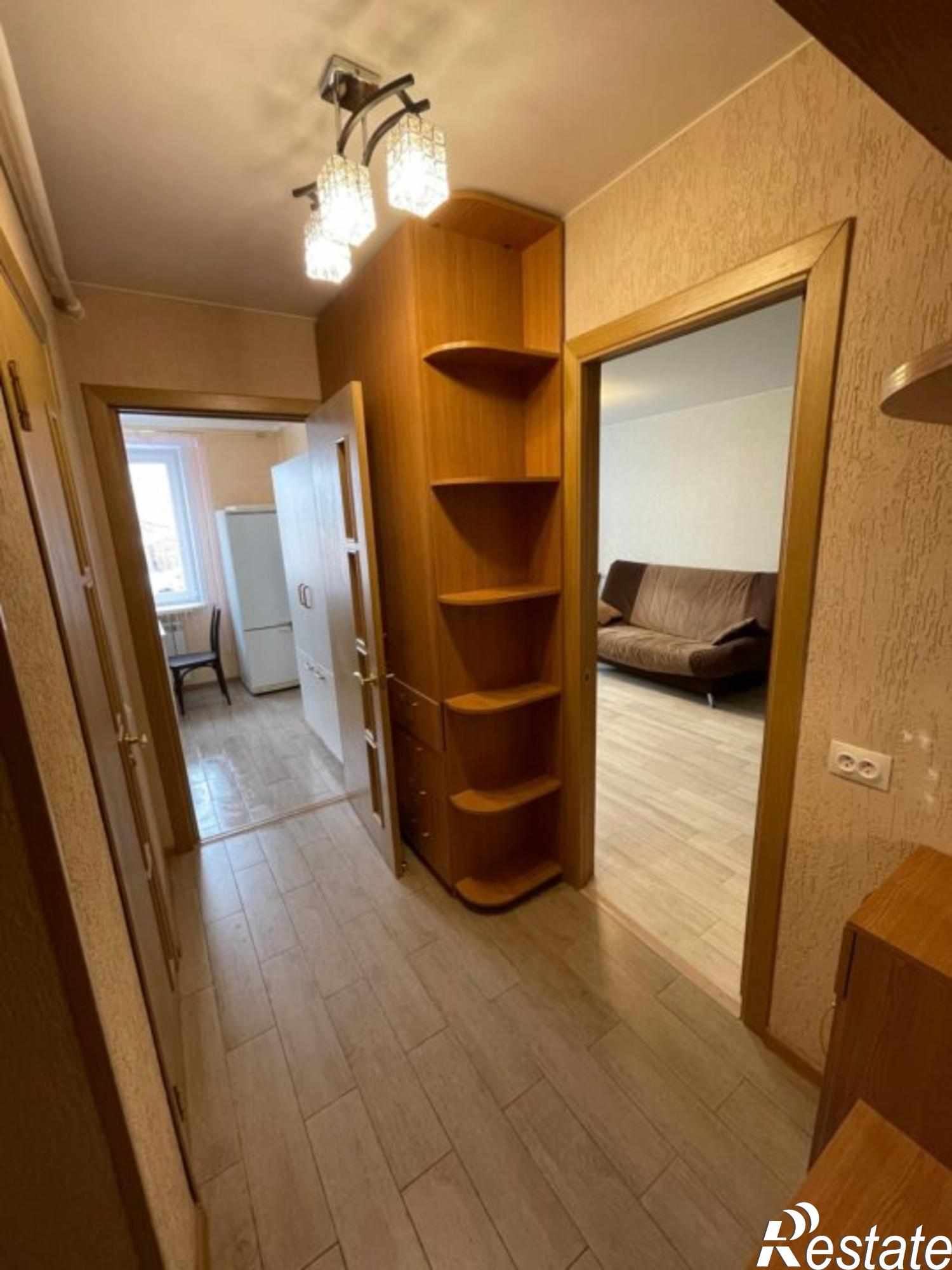 Сдать квартиру за 15 000 рублей на Безыменского ул, 11Б