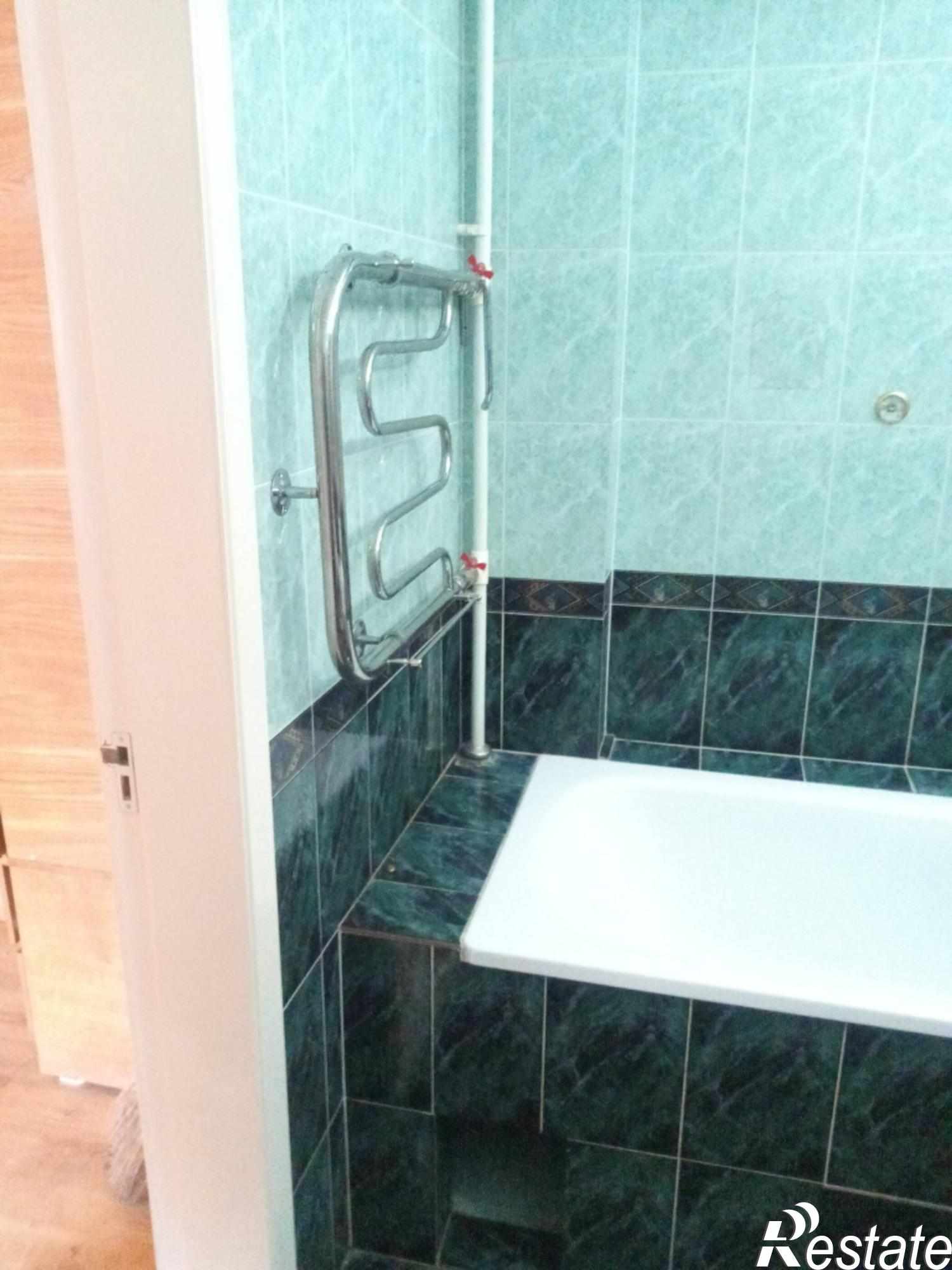 Купить квартиру за 5 400 000 рублей на Комарова ул, 132