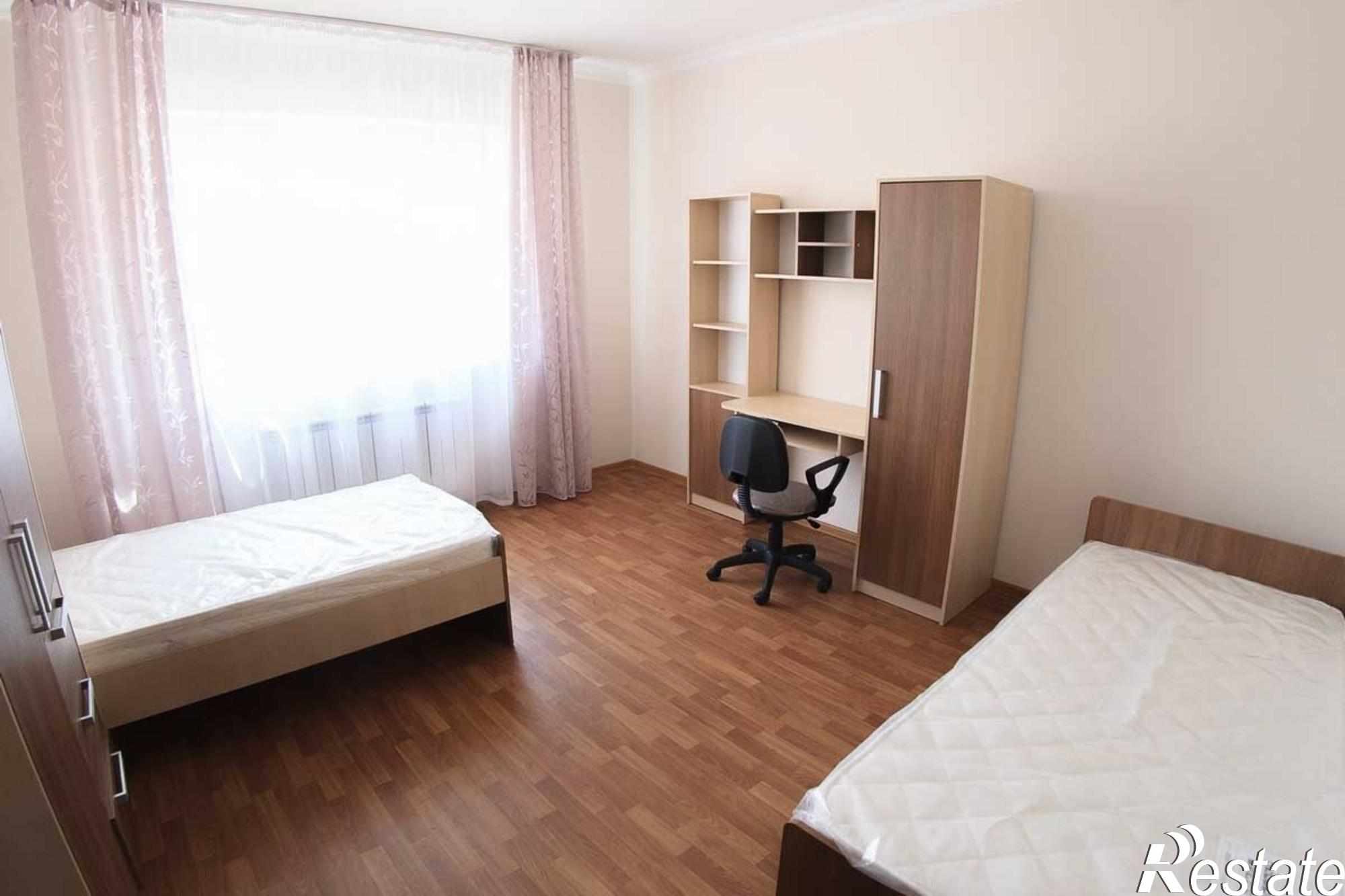 Сдать квартиру за 22 000 рублей на Революционная улица, 163