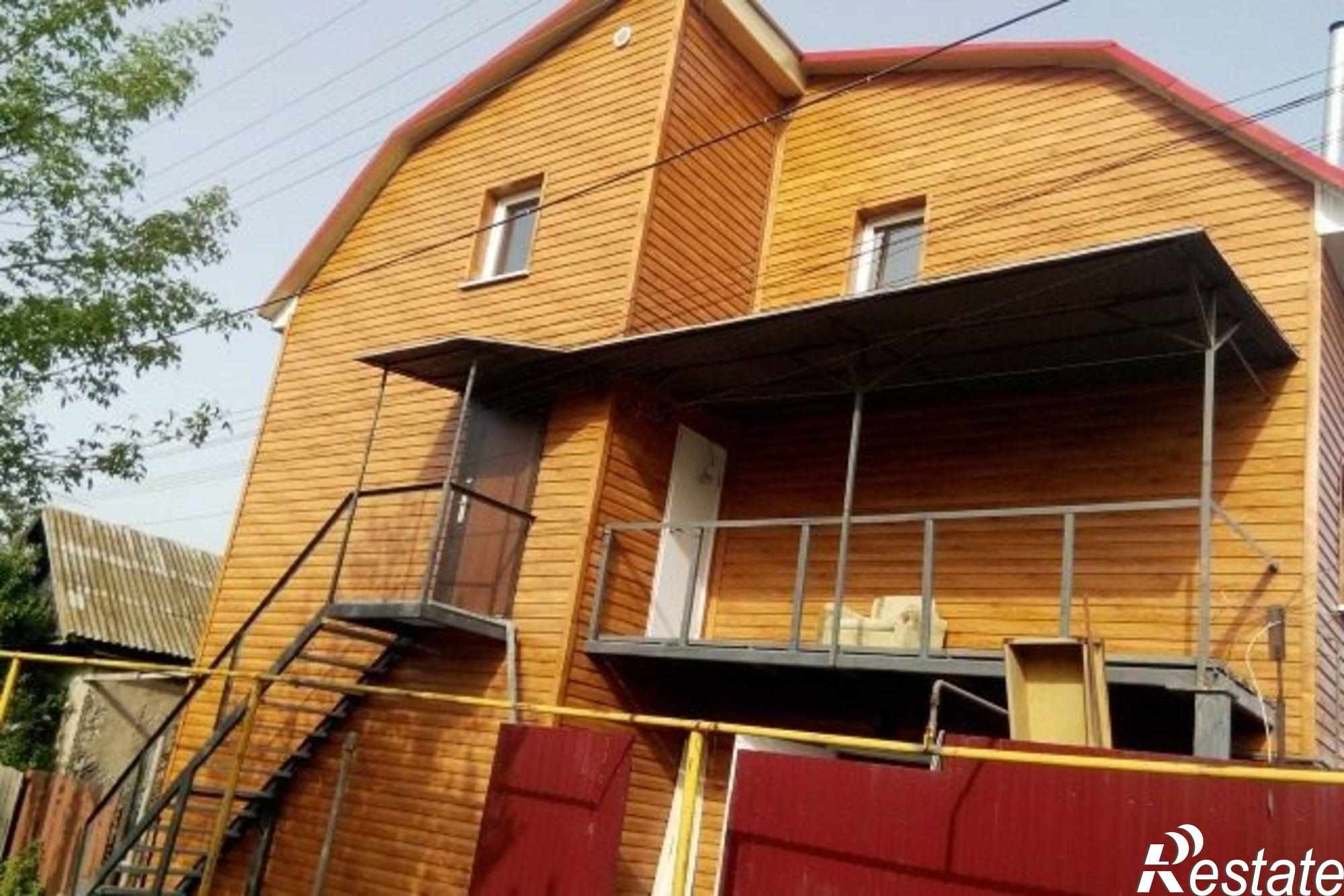 Сдать дачу, дом, коттедж за 10 000 рублей на Полевая улица, 2