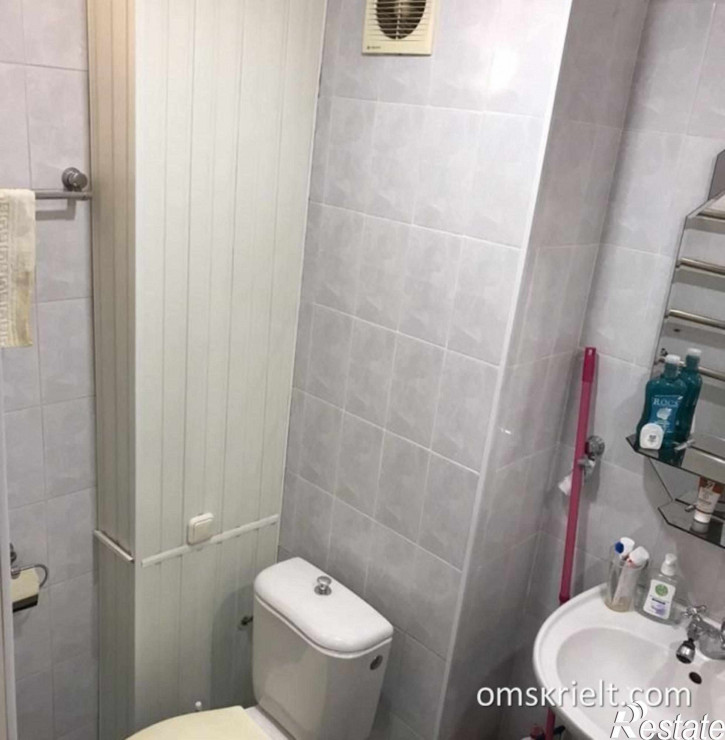 3-комн квартира Бородина ул, 8/2