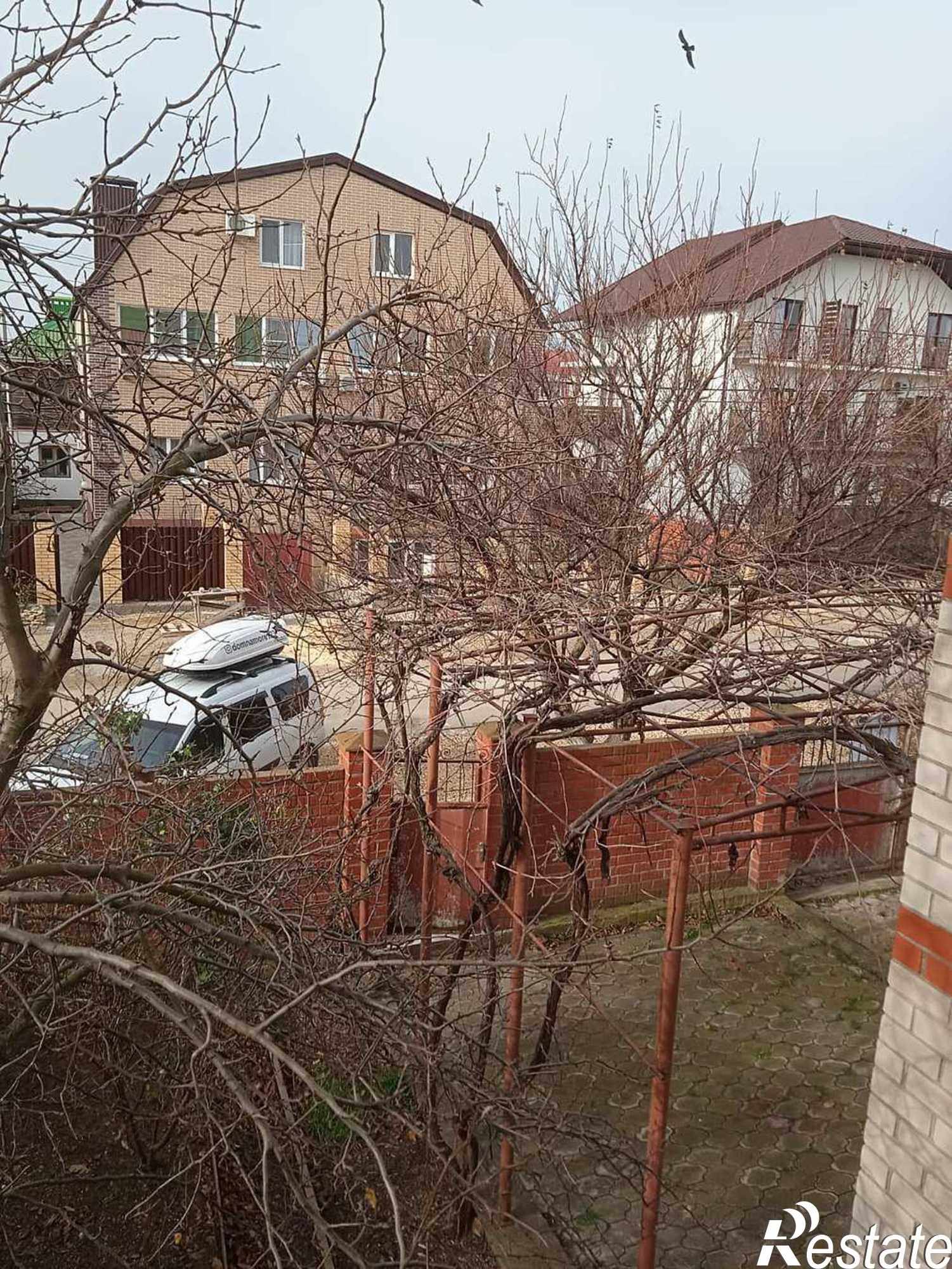 Купить дачу, дом, коттедж за 19 990 000 рублей на Лазурный переулок