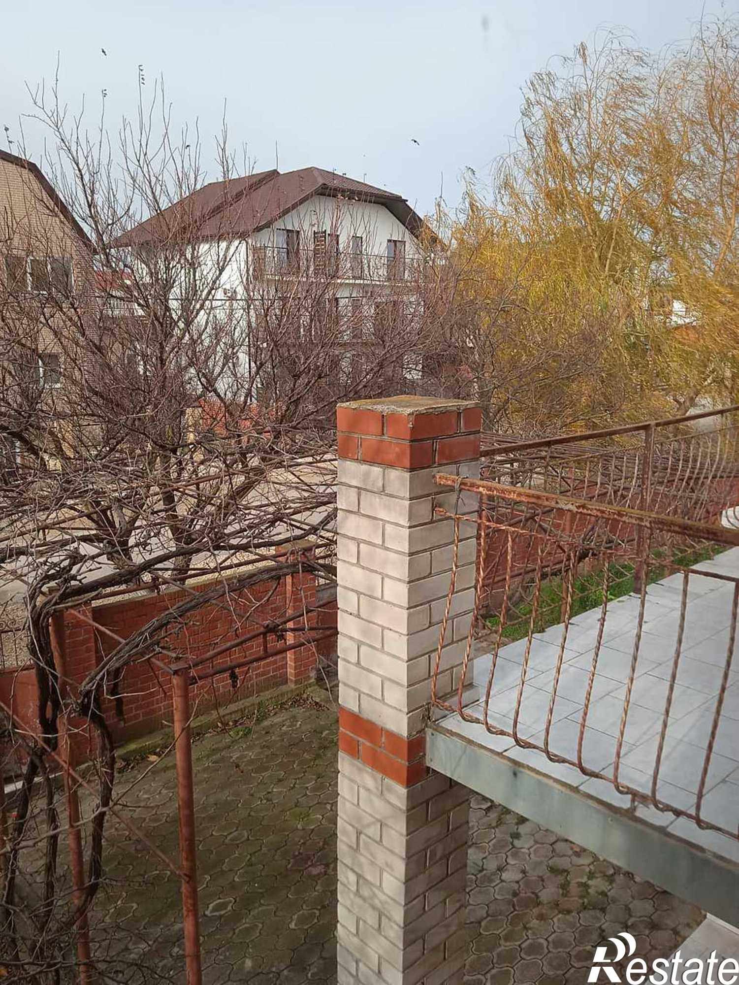 Купить дачу, дом, коттедж за 19 990 000 рублей на Лазурный переулок