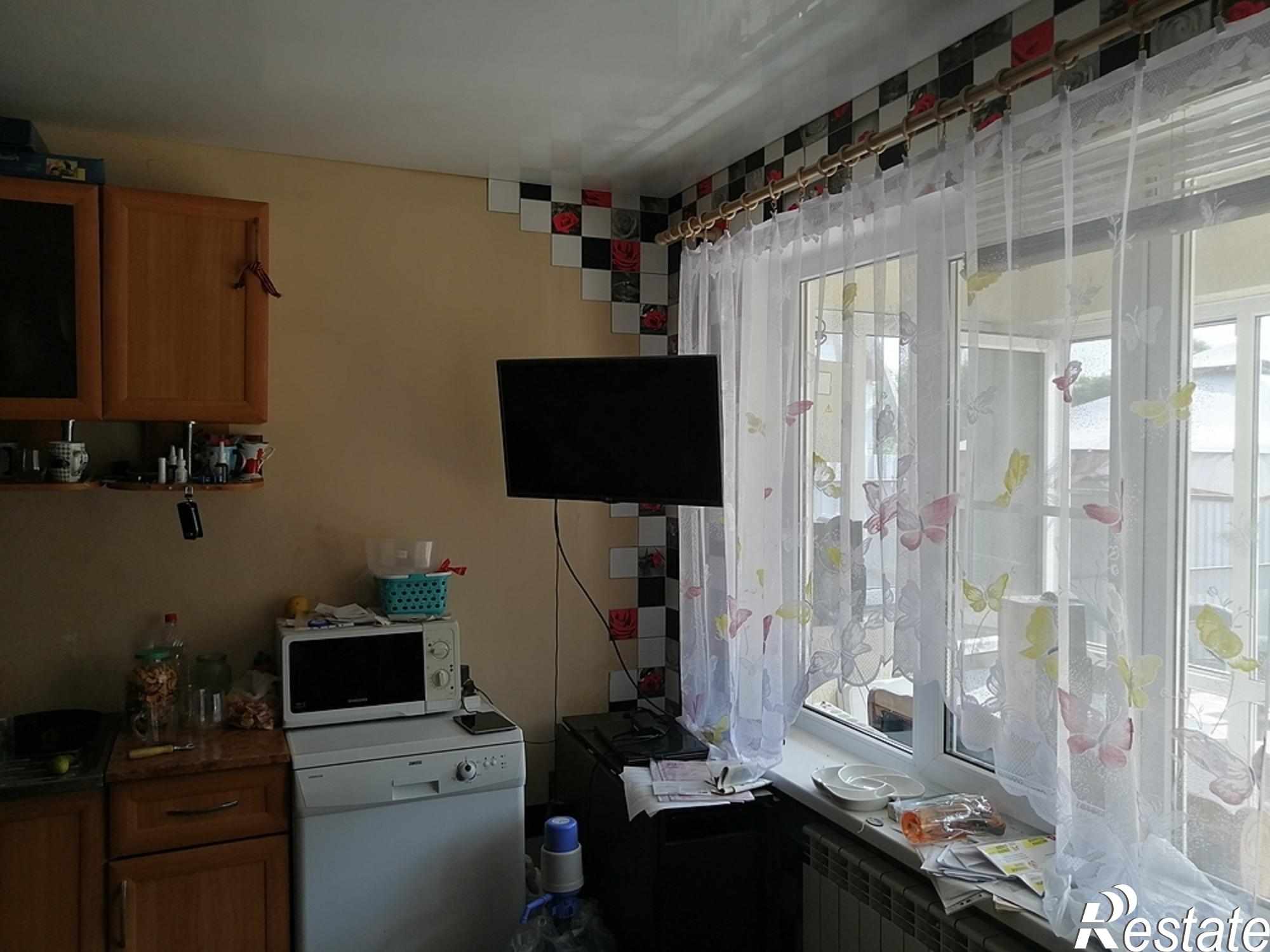 Купить дачу, дом, коттедж за 9 800 000 рублей на улица Трудящихся