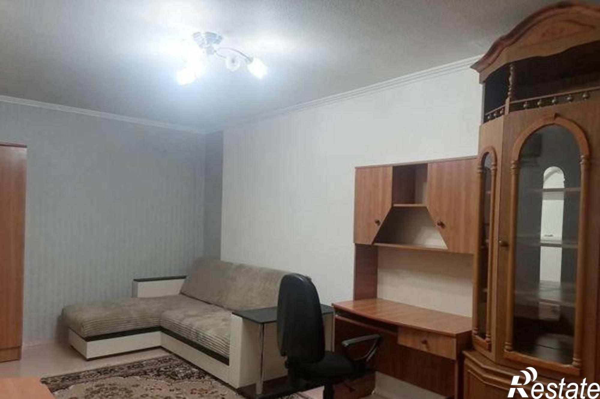 Купить квартиру за 2 300 000 рублей на Казахская улица, 88