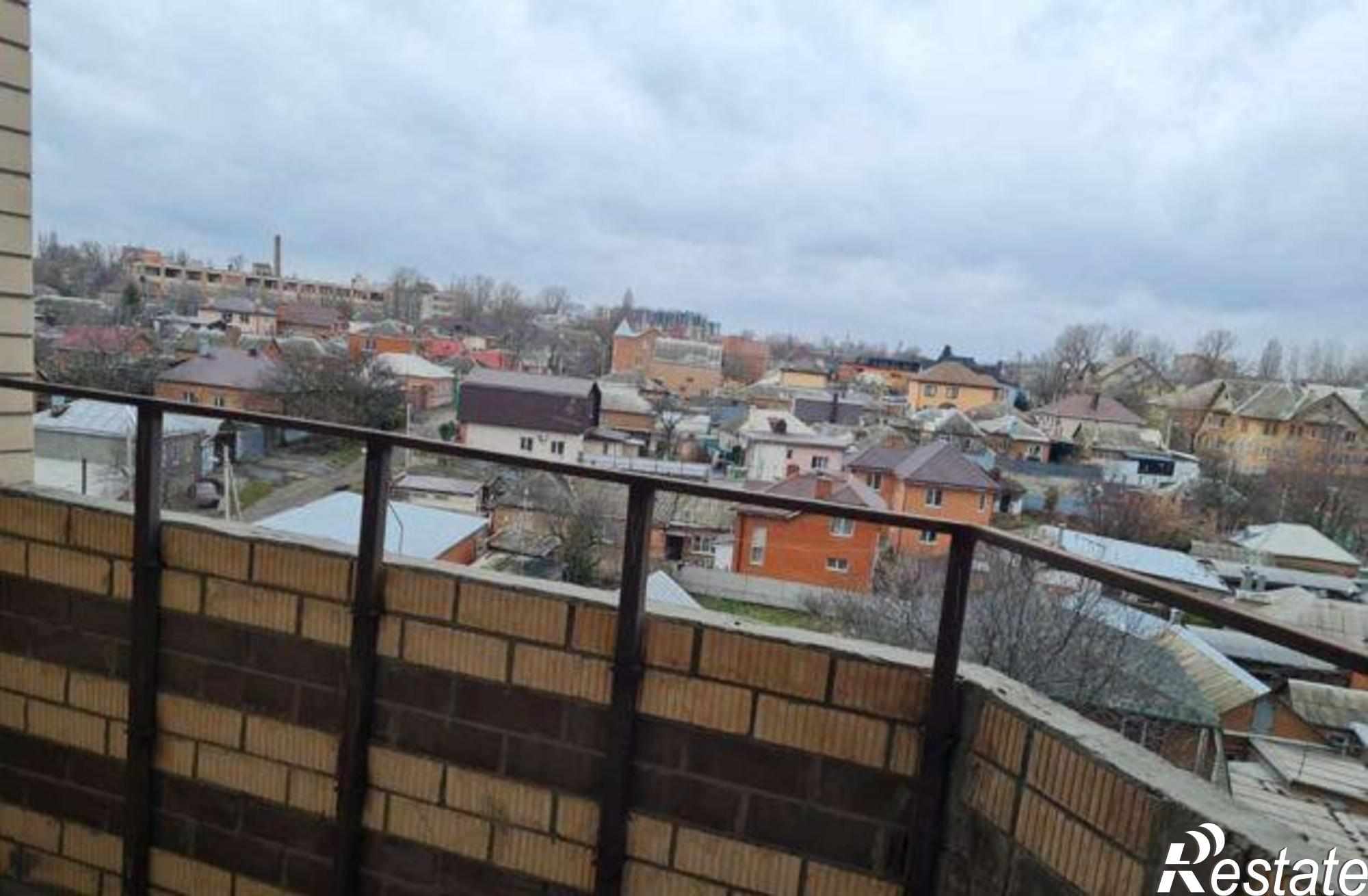 Купить квартиру за 4 400 000 рублей на Горсоветская улица, 49/1