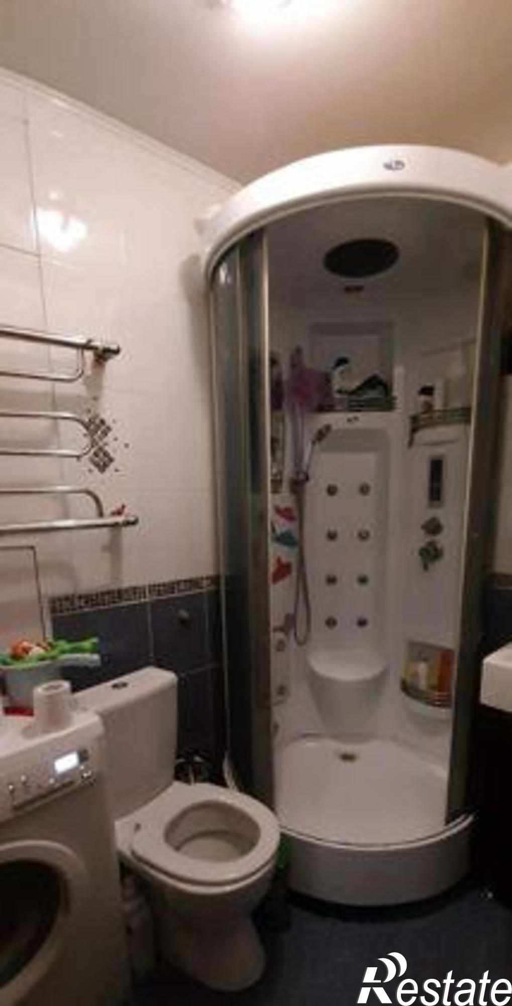 Купить квартиру за 2 250 000 рублей на улица Щаденко, 2/256