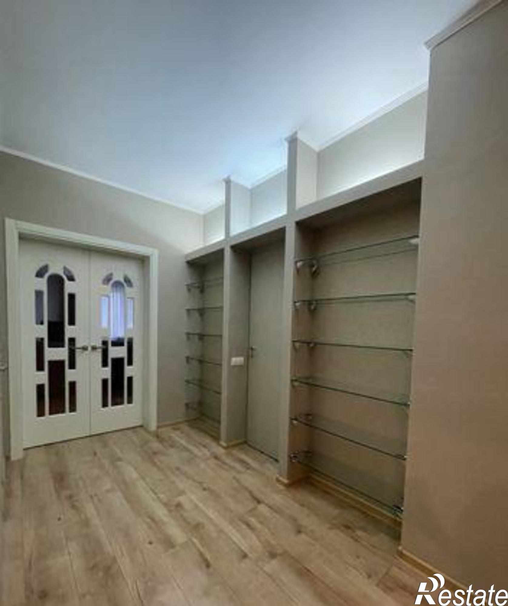 Купить квартиру за 11 450 000 рублей на улица Текучёва, 232