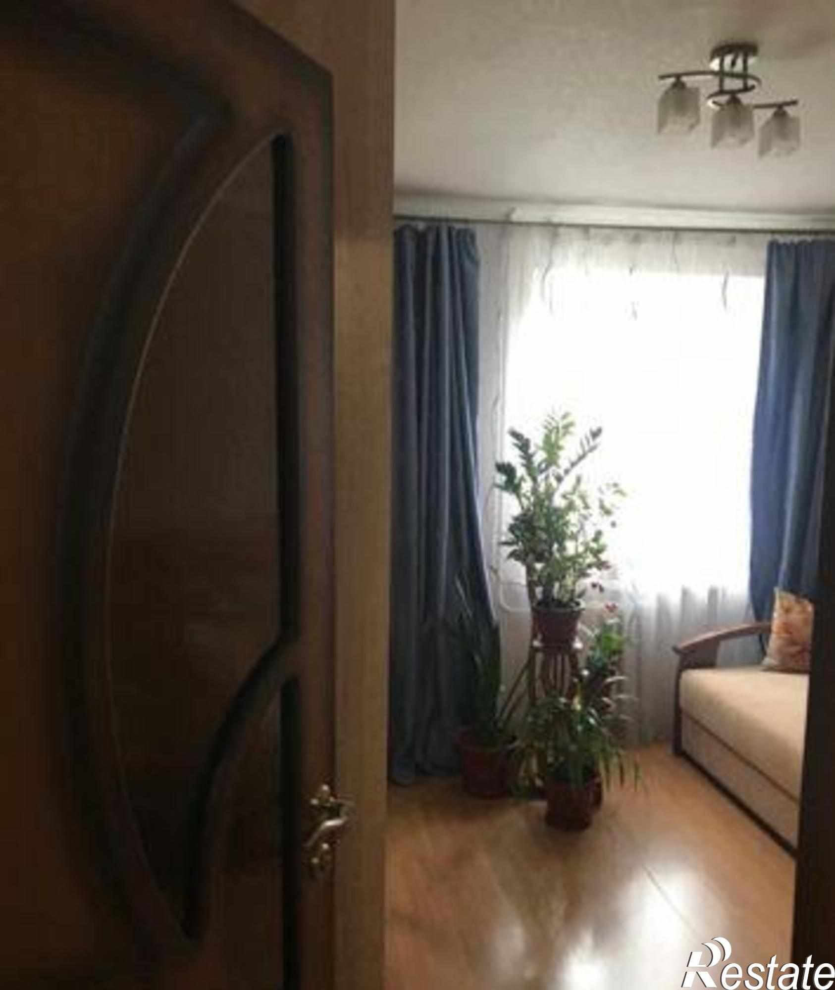 Купить квартиру за 1 650 000 рублей на Днепропетровская улица, 44