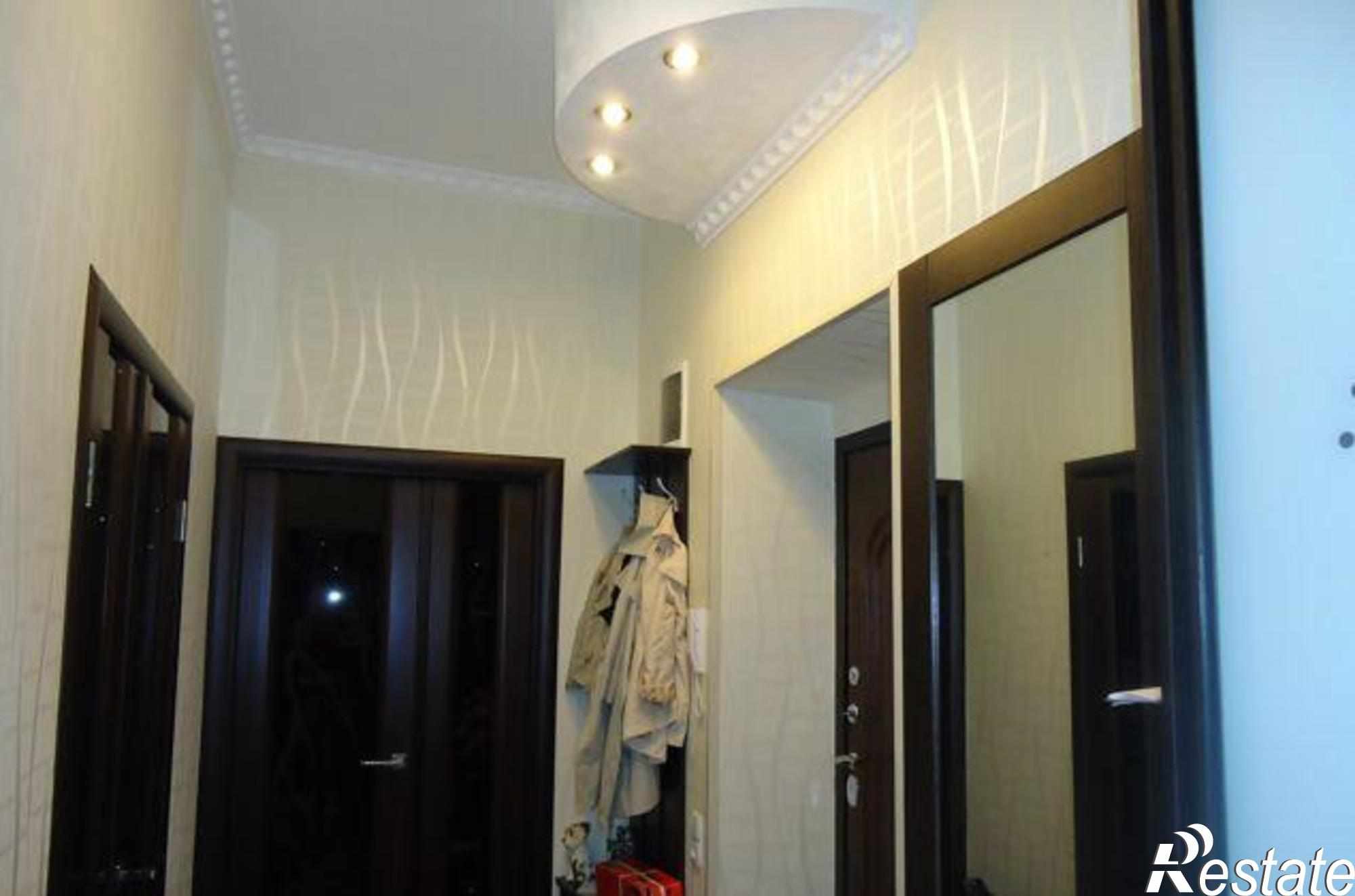Купить квартиру за 5 600 000 рублей на улица 2-я Линия, 4